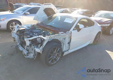 2022 Subaru Brz Premium из США, поврежденный, VIN JF1ZDBB10N9702812